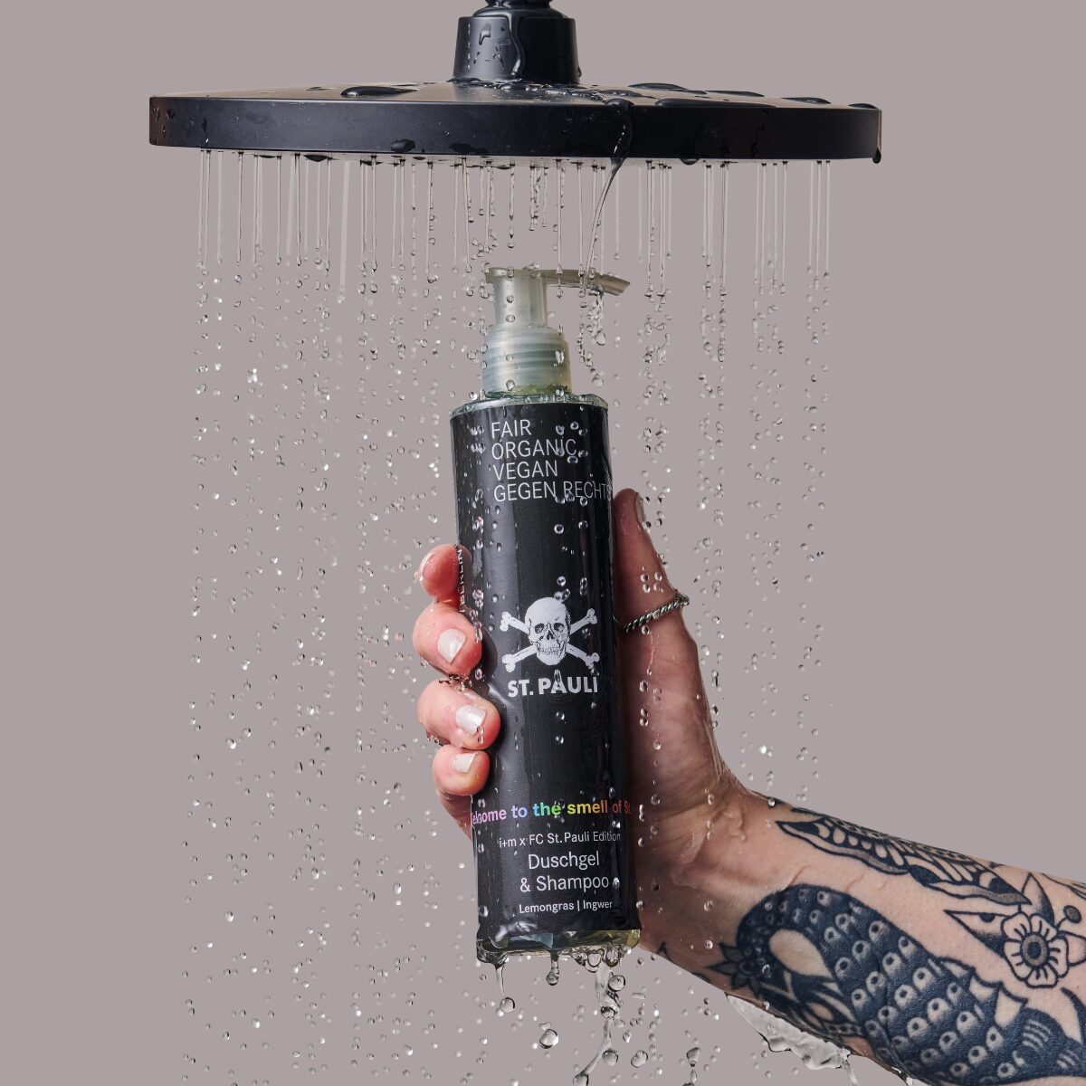 i+m x St Pauli Edition - Duschgel & Shampoo von i+m Naturkosmetik Berlin